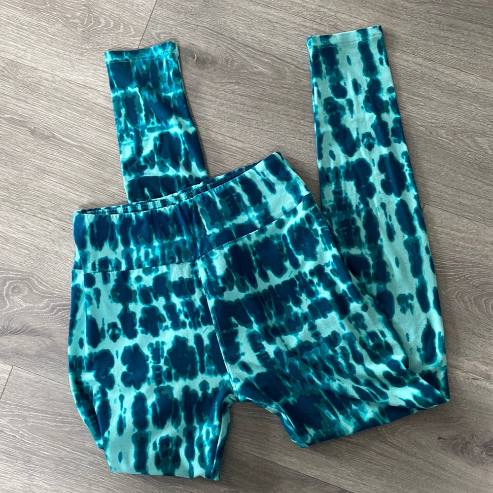 Lularoe One Size Leggings.